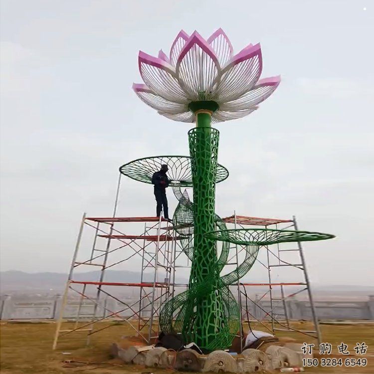 建筑荷花雕塑精選，露天雕塑，鏤空仿真荷花雕塑訂做