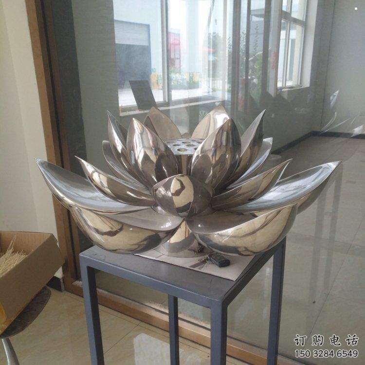 荷花雕塑展品，景觀概念，景觀鏡面荷花雕塑廠家優選