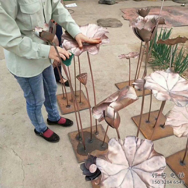 銅荷葉雕塑定制，小區雕塑，銅荷葉雕塑提供