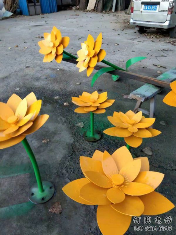 黃蓮花雕塑精選，戶外雕塑，廣場烤漆黃蓮花雕塑優(yōu)價