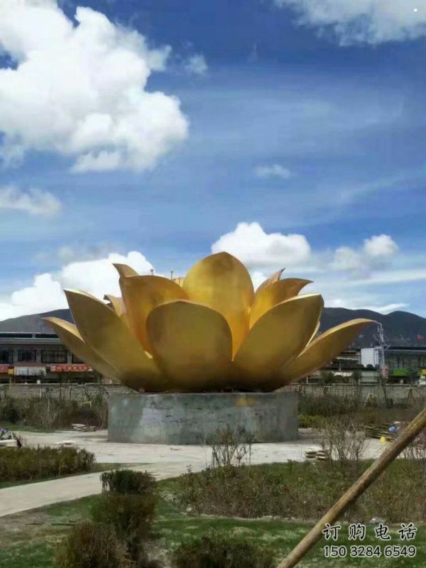 蓮花雕塑