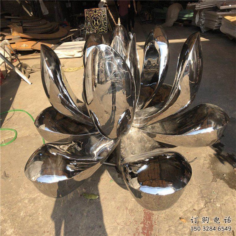 蓮花雕塑制作廠家，公園小品，鏡面蓮花雕塑優(yōu)選