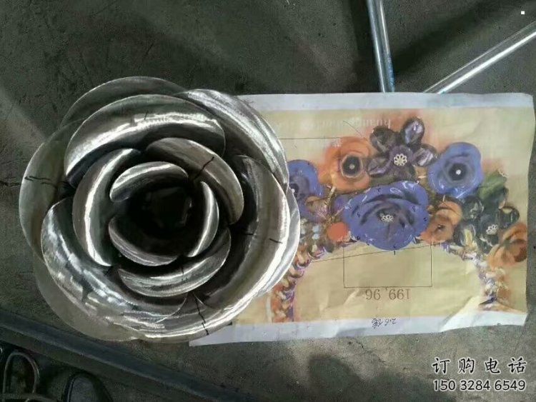 月季花雕塑供應，城市雕塑，不銹鋼月季花雕塑制造廠家