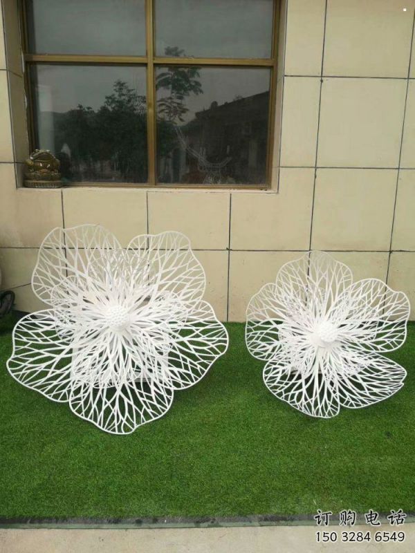 牡丹花雕塑制作廠家，景區(qū)案例，鏤空編織牡丹花雕塑