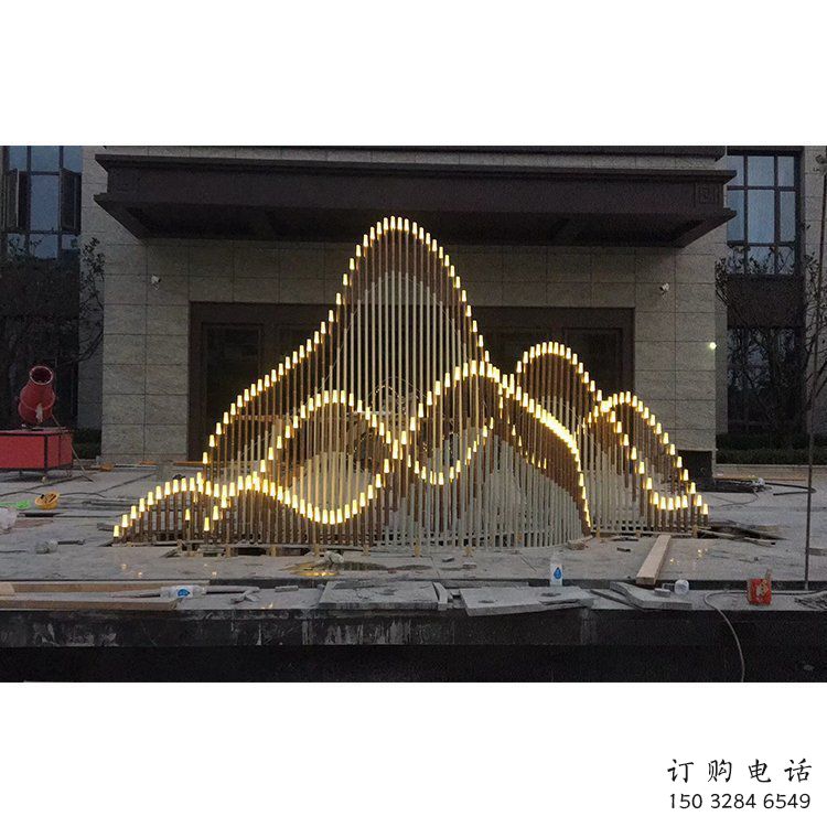 擺件假山雕塑，室外雕塑，小假山雕塑供應(yīng)商