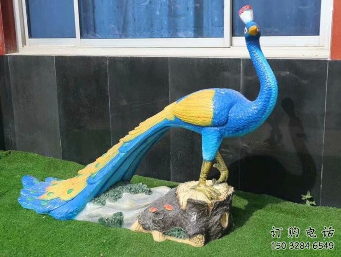 孔雀雕塑廠家，景觀概念，仿真孔雀雕塑通用