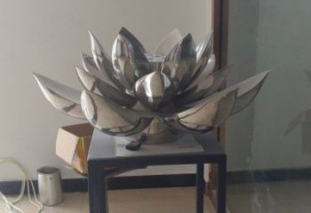 大型荷花雕塑常用，戶(hù)外擺放，鏡面荷花雕塑廠家展示