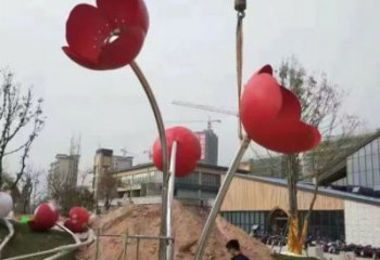 廣場花朵雕塑