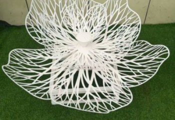 花朵雕塑服務(wù)商，街景小品，鏤空花朵雕塑廠家