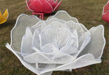 牡丹花雕塑供應(yīng)，燈光雕塑，鏤空牡丹花雕塑定制廠家