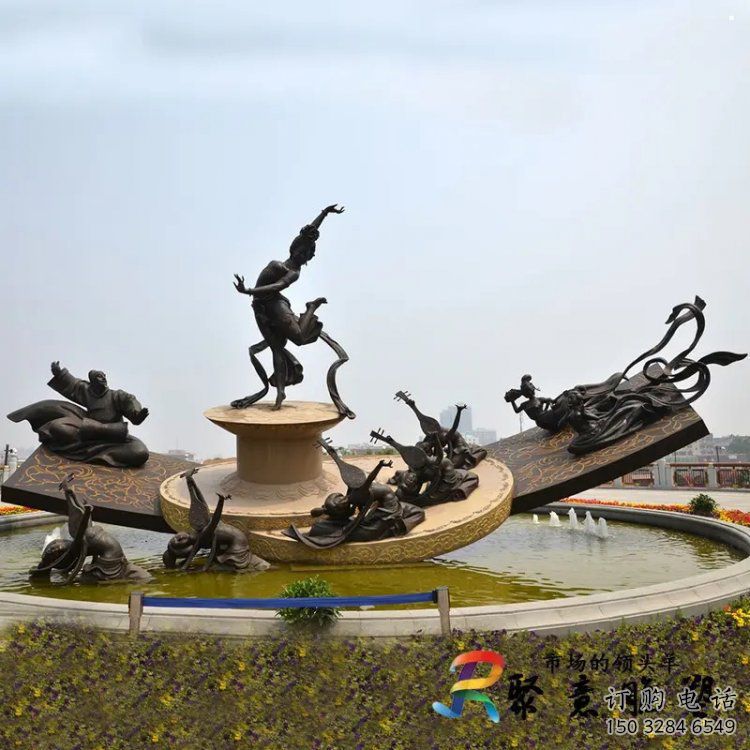 別墅區琵琶雕塑