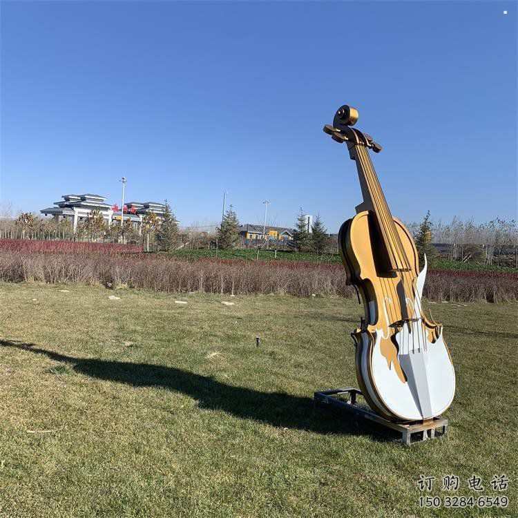 小提琴雕塑供需，室外軟裝，不銹鋼小提琴雕塑制作