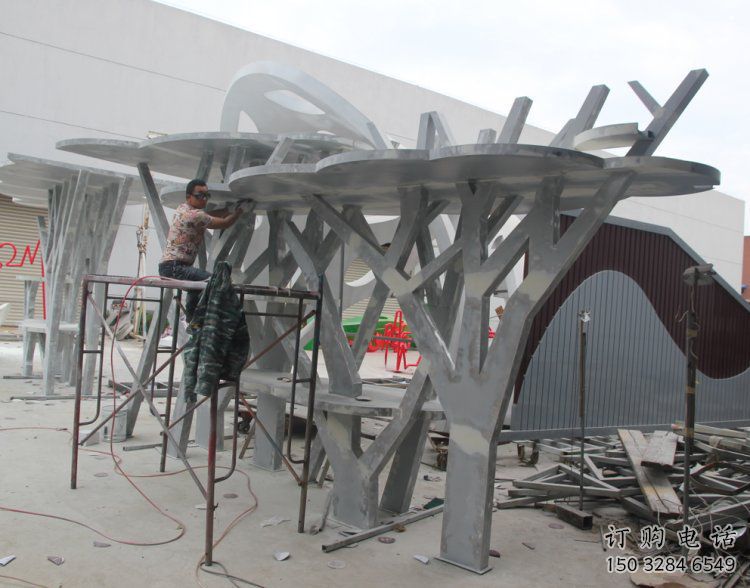 鍛造數(shù)字雕塑