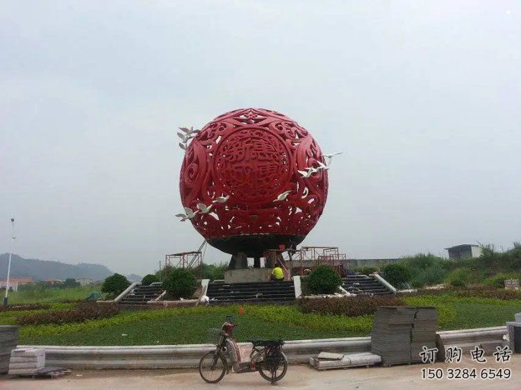 圓球雕塑廠家，廣場(chǎng)雕塑，烤漆圓球雕塑訂做