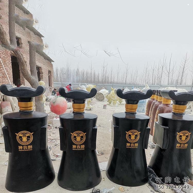 酒瓶雕塑供求，美陳雕塑，玻璃鋼酒瓶雕塑優(yōu)選