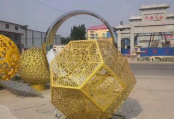 棱面球雕塑標準，景區(qū)案例，不銹鋼鏤空棱面球雕塑常用