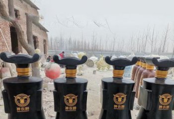 酒瓶雕塑供求，美陳雕塑，玻璃鋼酒瓶雕塑優選