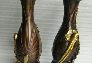 花瓶雕塑供求，美陳雕塑，戶外銅花瓶雕塑制造廠家