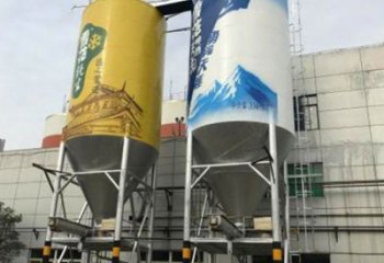 飲料瓶雕塑定價，景觀雕塑，玻璃鋼飲料瓶雕塑廠家