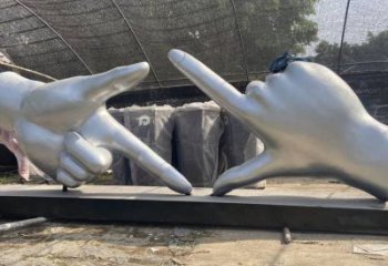 剪刀手雕塑供求，美陳雕塑，不銹鋼剪刀手雕塑制造