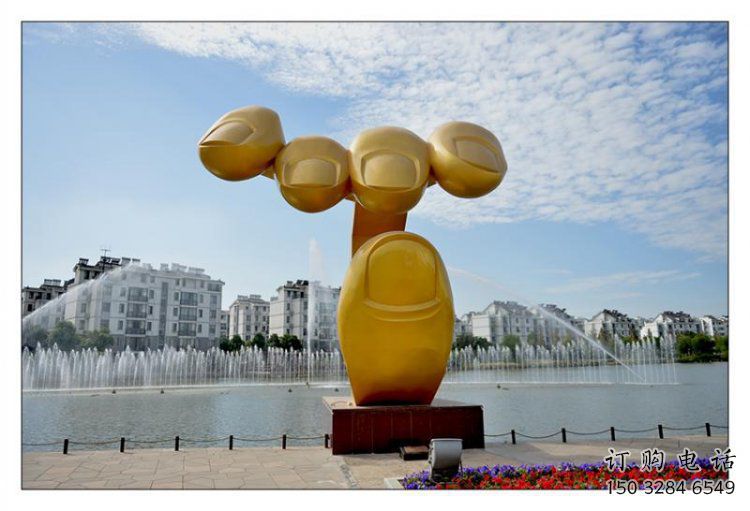 手掌雕塑定制，村標概念，景觀不銹鋼手掌雕塑預定