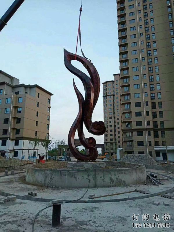 仿真樹葉雕塑精選，戶外雕塑，彩繪仿真樹葉雕塑優(yōu)價