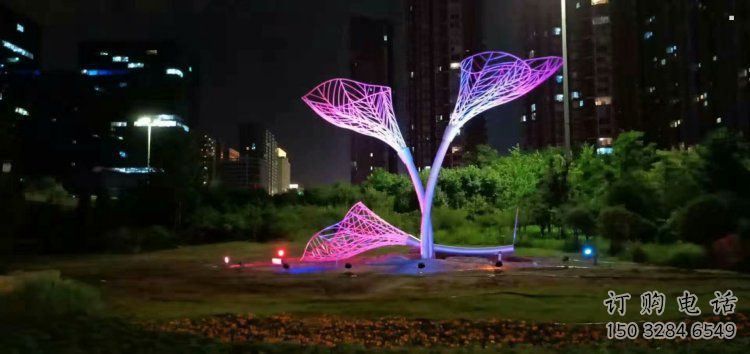 燈光樹葉雕塑廠，公園小品，燈光樹葉雕塑生產(chǎn)商