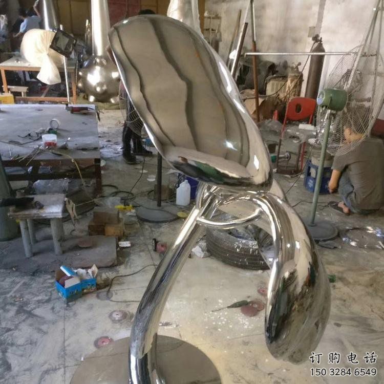 四葉草雕塑承接，城市裝飾，不銹鋼四葉草雕塑廠家