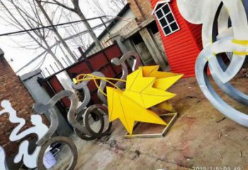 楓葉雕塑訂做，景區(qū)雕塑，烤漆楓葉雕塑廠家定價