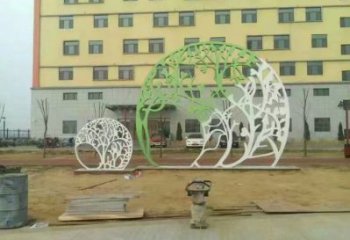 鏤空樹雕塑預(yù)定，城區(qū)小品，鏤空剪紙樹雕塑制造商