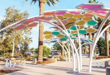 傘樹雕塑供求，景區案例，景觀鏤空傘樹雕塑精選