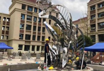 鏡面樹葉雕塑點(diǎn)擊，陸地?cái)[件，不銹鋼鏡面樹葉雕塑預(yù)定