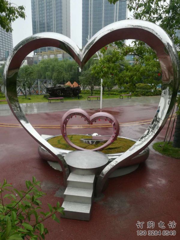 廣場心形雕塑訂做，城市雕塑，鏡面心形雕塑工程精品