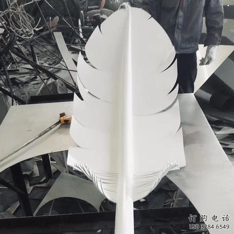 羽毛雕塑