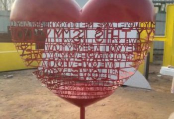 室內(nèi)心形球雕塑