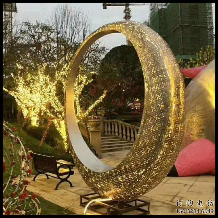 月亮雕塑批發，拉絲工藝，園林鏤空月亮雕塑承接
