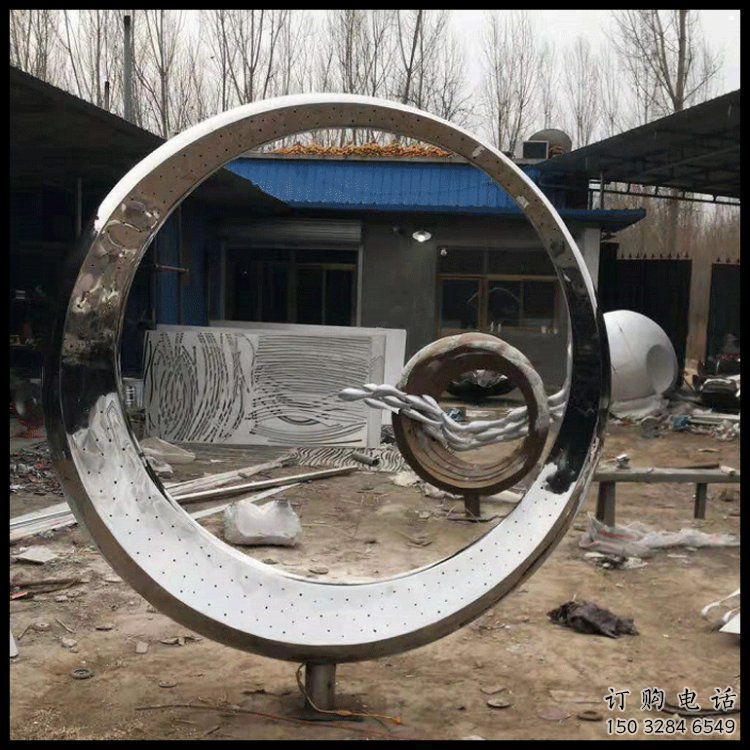 月牙雕塑定價，街頭雕塑，烤漆鏤空月牙雕塑定價