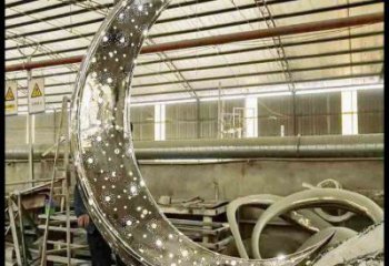 月亮雕塑造型供需，廣場(chǎng)雕塑，燈光鏤空月亮雕塑選用