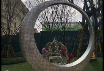 月牙雕塑工廠優(yōu)選，城市裝飾，景觀鏤空月牙雕塑供給