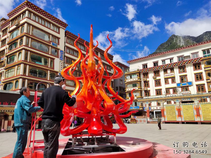 火苗雕塑廠家，美陳設(shè)計(jì)概念，不銹鋼火苗雕塑制造商