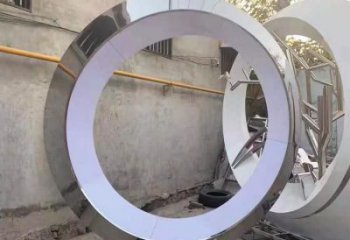 圓環雕塑定制制造，歐式風格，不銹鋼圓環雕塑供給