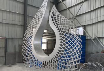 藝術(shù)圓環(huán)雕塑選定，拉絲工藝，景觀鏤空?qǐng)A環(huán)雕塑預(yù)定