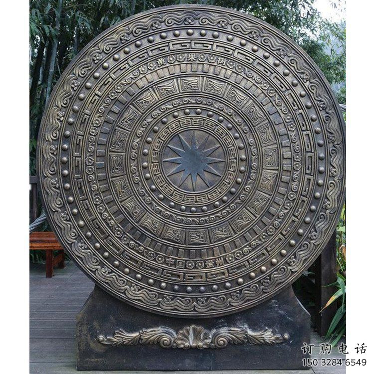 銅鼓雕塑選用，多彩藝術，鏤空銅鼓雕塑展品