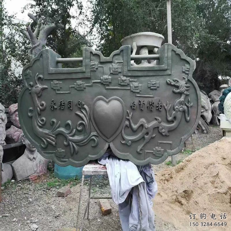 環境鎖子雕塑批發，拉絲工藝，小品玻璃鋼鎖子雕塑承接