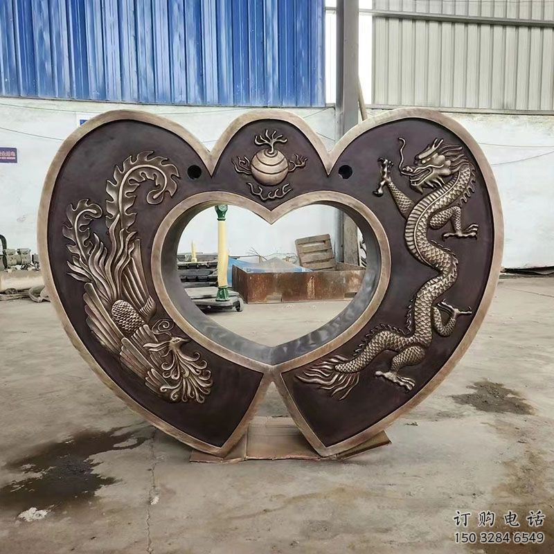 環境同心鎖雕塑批發，拉絲工藝，小品鎖子雕塑承接