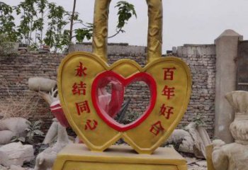 制造鎖子雕塑，地標(biāo)擺件，鎖子雕塑訂做