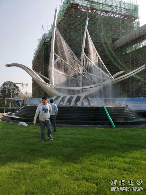 莆田帆船噴泉雕塑，水景水秀組合，旱地帆船噴泉雕塑廠家