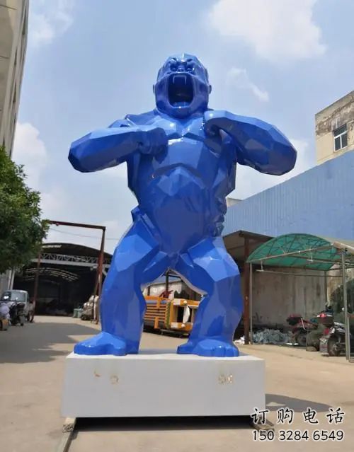 河源彩繪黑猩猩雕塑