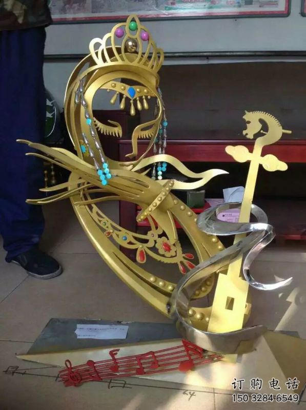 新鄉公園臉譜雕塑