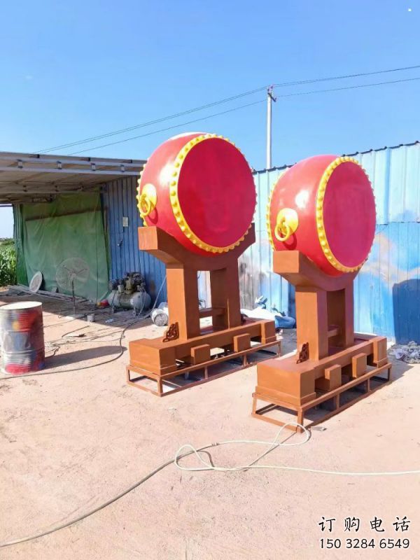 道外景觀戰(zhàn)鼓雕塑